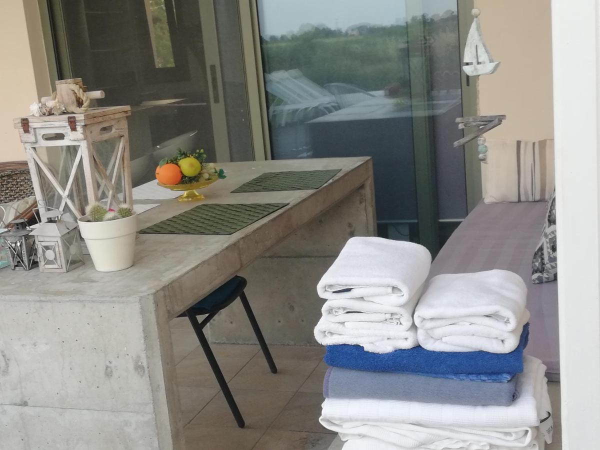 Iris Home Paralía Kültér fotó